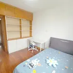 Eiffel Paradise